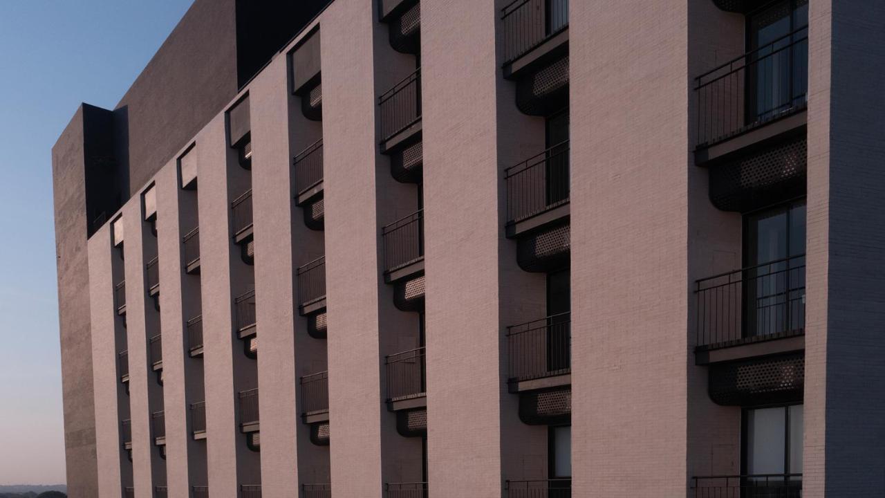 Rez Hotel Semarang Ngoại thất bức ảnh
